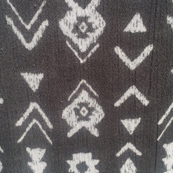 Body glove coverup spring dress open back tribal - Picture 8 of 8